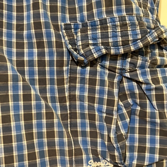 Superdry Cargo Shorts - Picture 3 of 9
